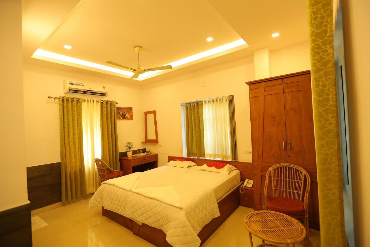 Sapphire Inn نيدومباسيري المظهر الخارجي الصورة