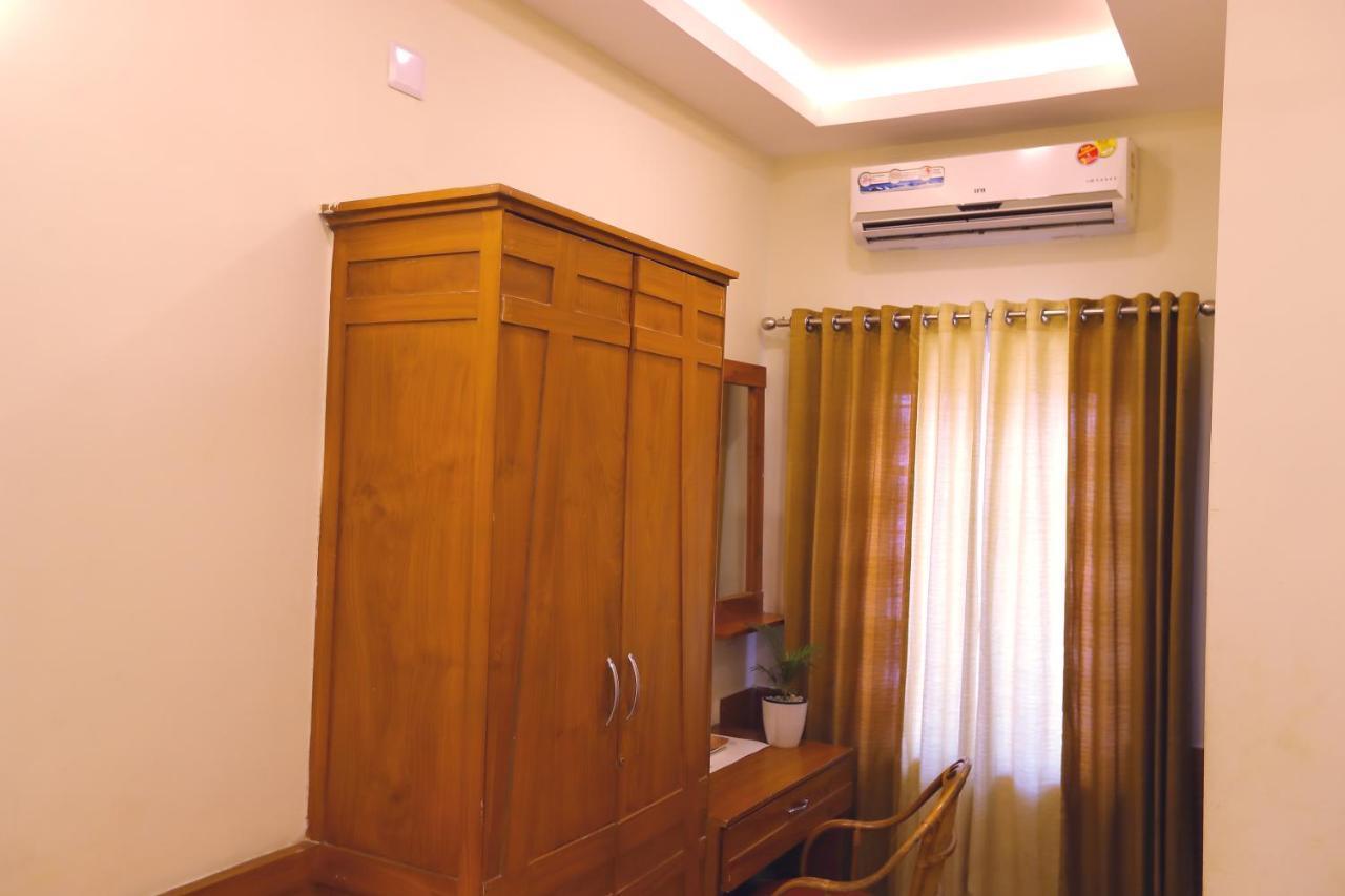 Sapphire Inn نيدومباسيري المظهر الخارجي الصورة